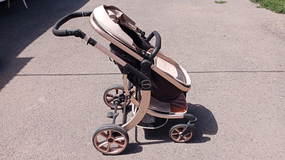 Продам коляску большую