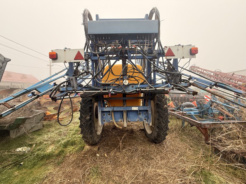 Instalatie erbicidat Hardi Commande 2800litri 24/28m