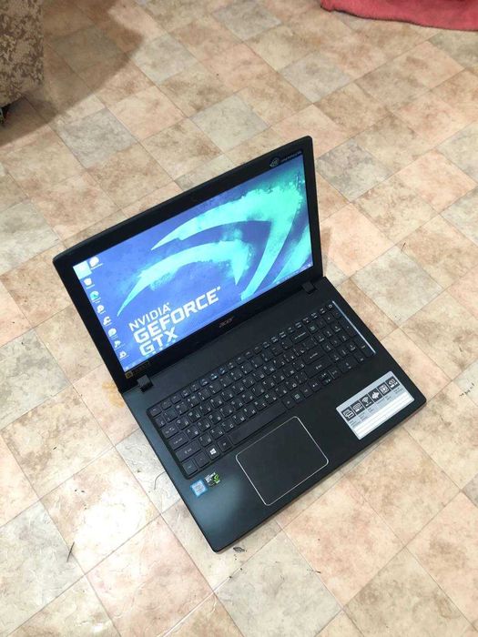 Игровой ноутбук Продам ASer озу 8гб видюха GTX 950 I3 проц