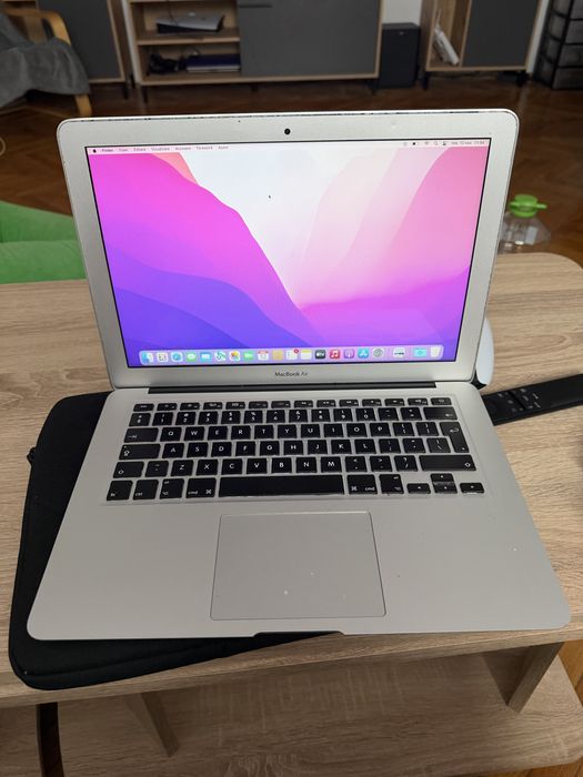 Vand mackbook air 2015 early i5