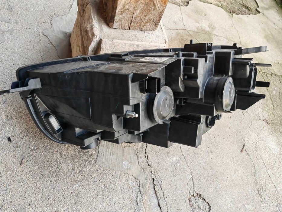 Фар Opel Combo E десен/Фар Опел Комбо Е Оригинален