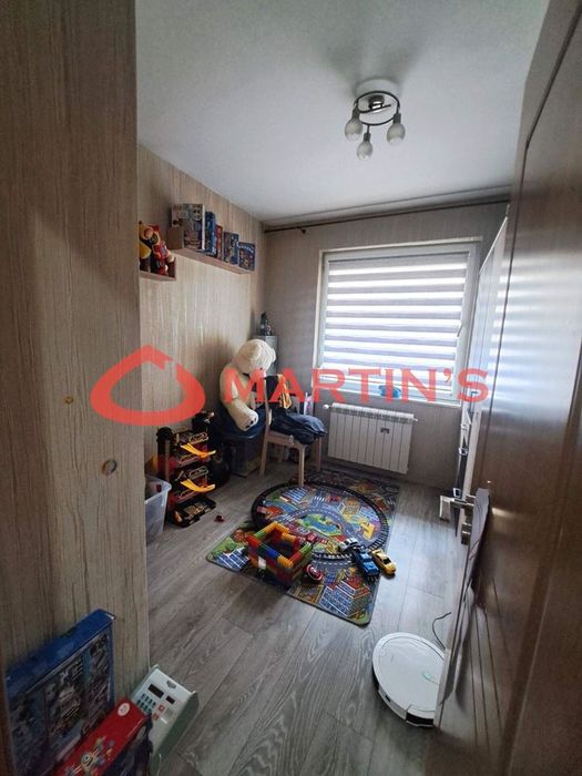Продава се Тристаен апартамент в София, Манастирски ливади - 142 кв.м за 2008 €/кв.м - Снимка #9