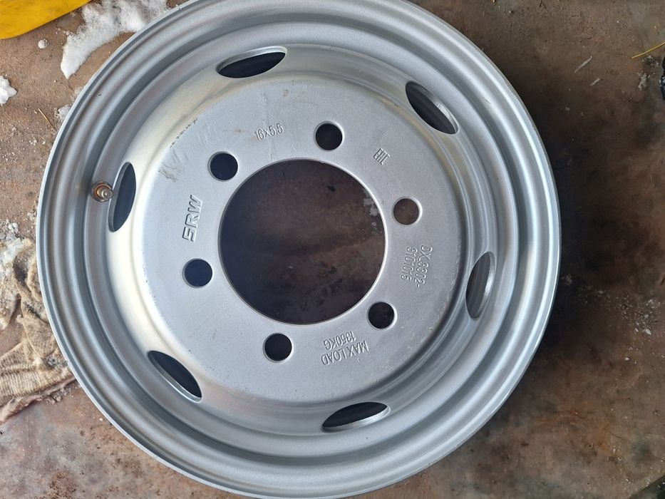 Продам резину на Газель