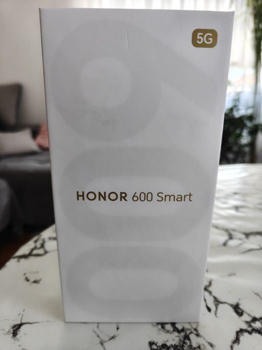 Неразпечатан телефон Honor 600 Smart 5G