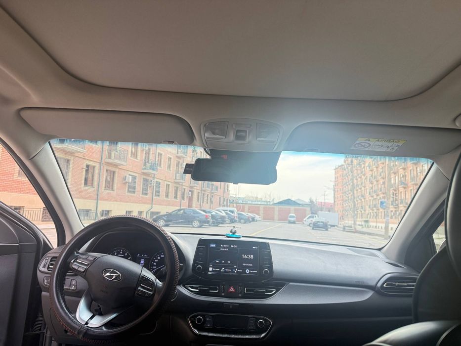 Hyundai i30 sotiladi