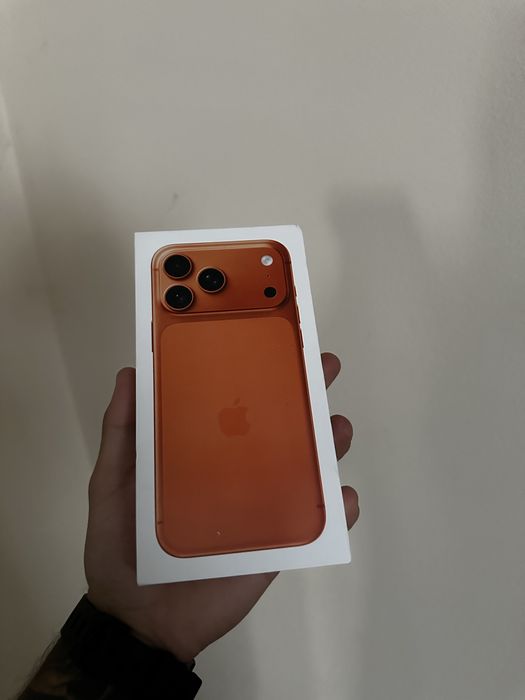 Vând iPhone 17 Pro Max 512GB. Noi, Sigilate