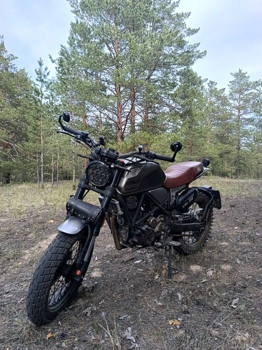 Мотоцикл MINSK SCR 250
