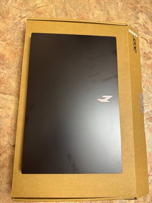 Продам игровой ноутбук Acer