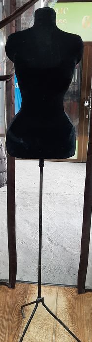 Маникены женские