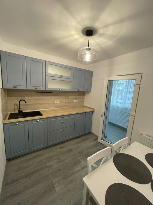 Apartament 2 camere de închiriat