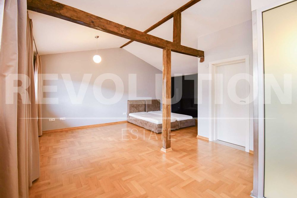 Дава се под наем Къща в София, Център - 318 кв.м за 1700 € - Снимка #12