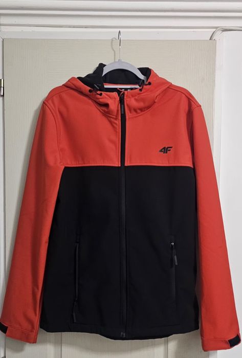 Geaca vânt 4F rosu cu negru