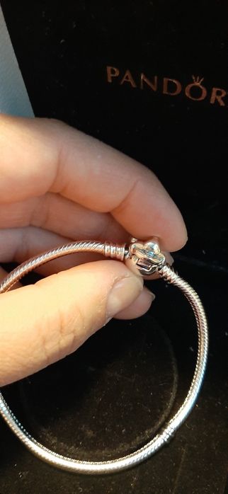 сребърна гривна тип Пандора с кутия