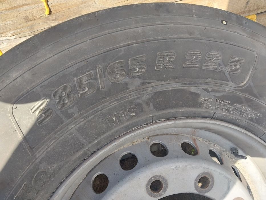 Продам колессо на фуру!!! Европа!!!