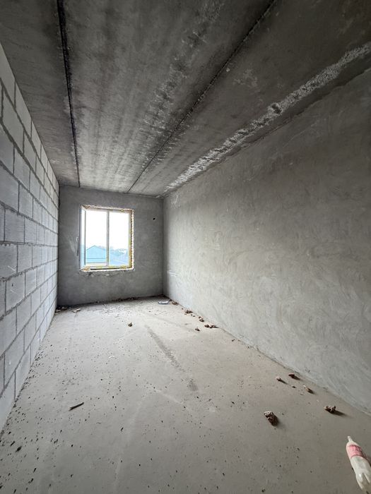 Keng 3 xonali karobka 110 m² sharq