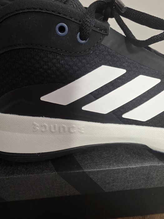 Маратонки Адидас