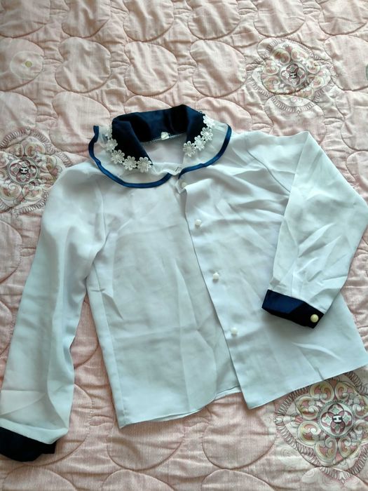 Продам школьные вещи на девочку 6-8 лет