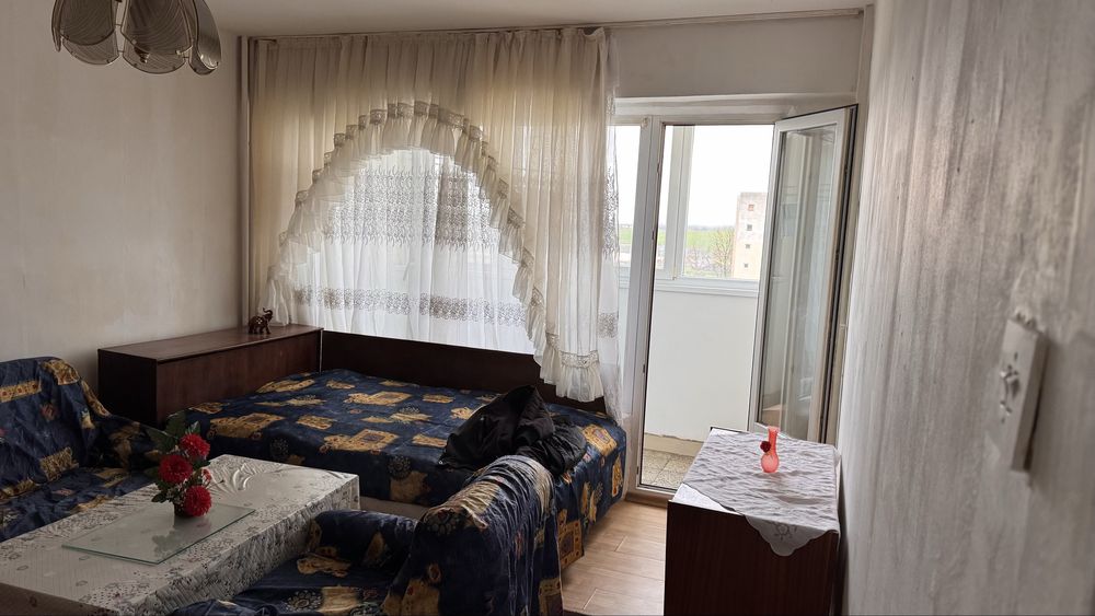 Дава се под наем Двустаен апартамент в Хасково, Червена стена - 72 кв.м за 153 € - Снимка #3