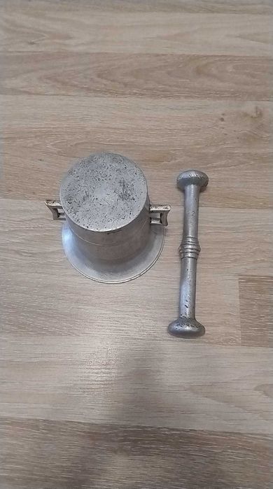 Mojar de aluminiu cu pistil