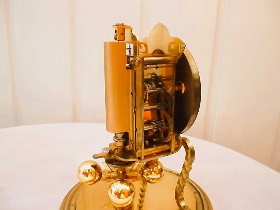 Ceas vechi aniversar,pendul cu fir torsiune