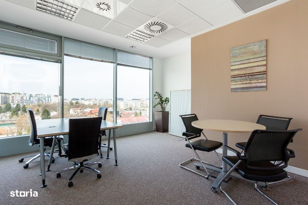 Birou de tip open plan