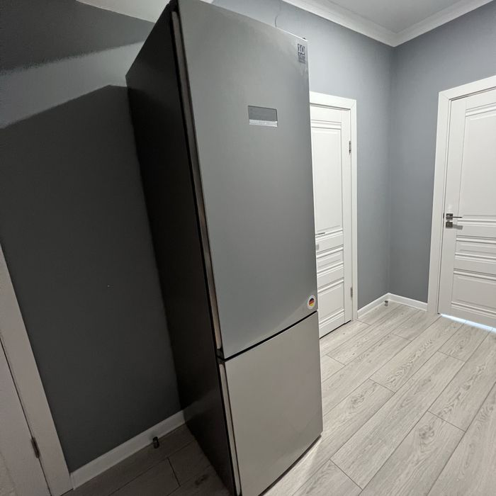 Продам холодильник Bosch