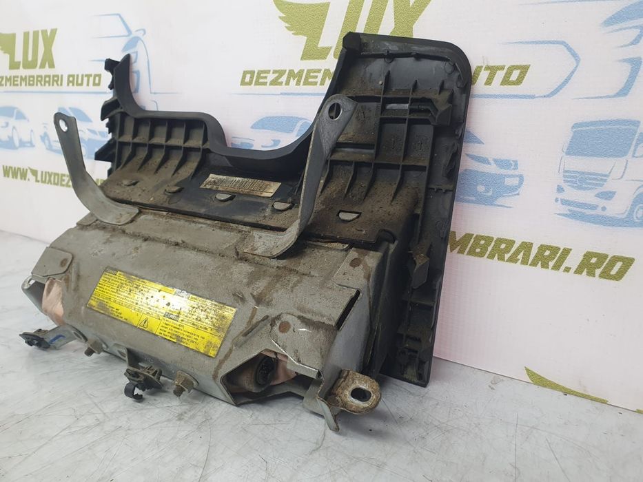 Airbag picioare stanga fata 305477010 Toyota Yaris XP9 [2005 - 2009]