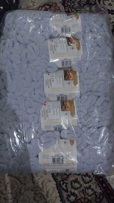 Продам остатки пряжи Alize puffy 20.000 Alize puffy yengi ochilmagan