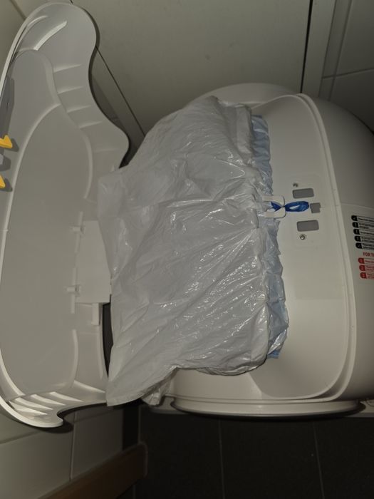 Litieră Automată Inteligentă (Radar) - Funcționează Perfect (Mici Zgâr