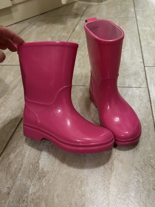 Гумени ботуши.