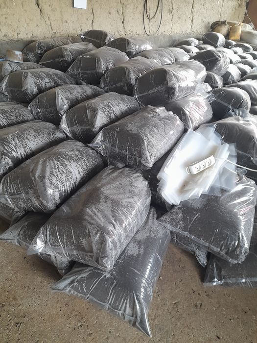 Продаётся биогумус 1500 сум