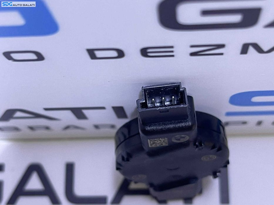 Senzor Oglinda Parbriz Ploaie Lumina Lumini BMW Seria 1 F20 F21 2011 - 2019 Cod 9270588 927058801 [AV1631]