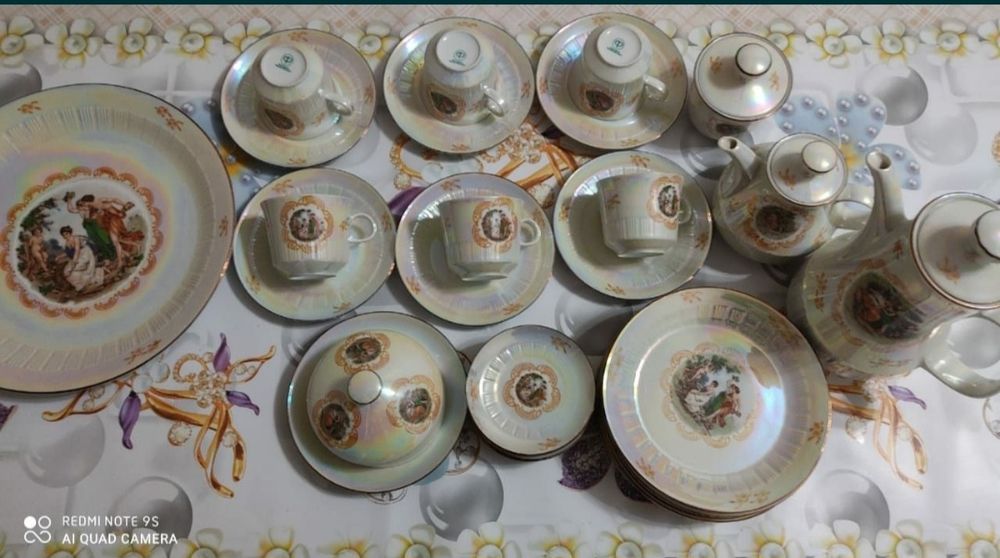 Продам Сервиз МАДОННА