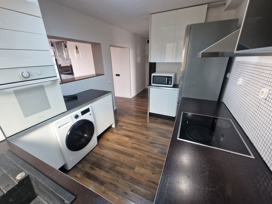 Inchiriez ap 3 camere Coposu Rogerius panorama