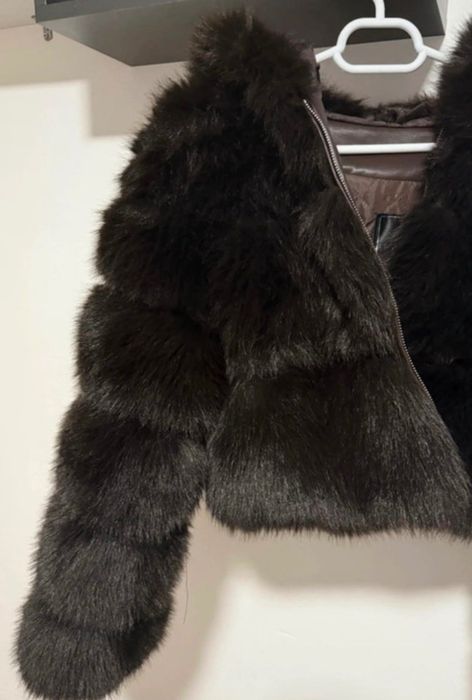 Blana de dama artificiala