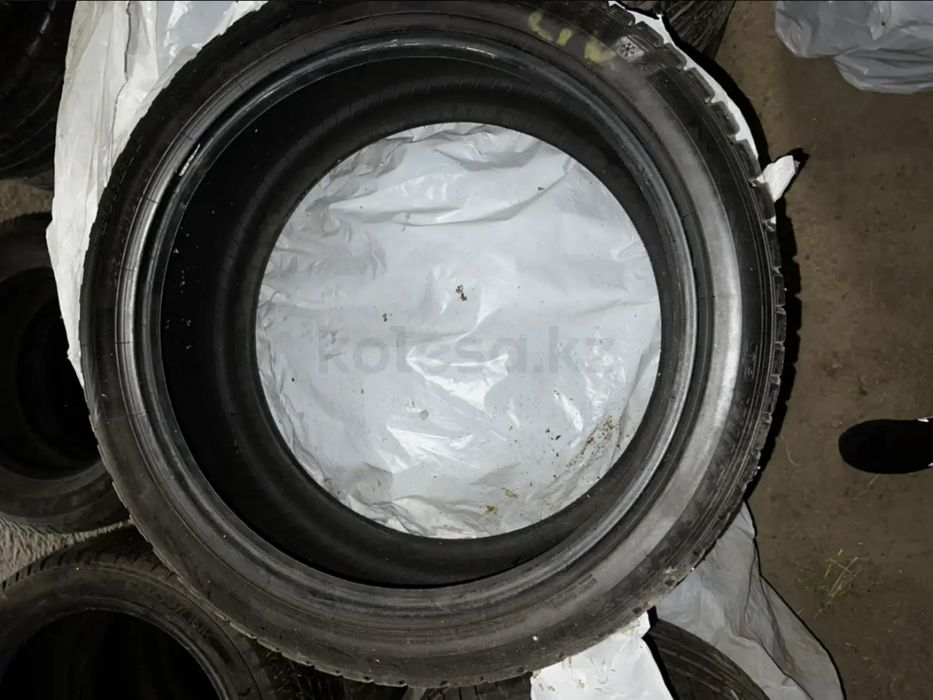 Зимние шипованные DUNLOP