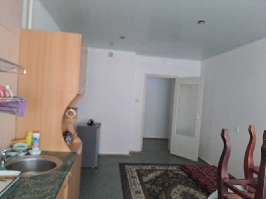 Яшнобадский район. Куйлюк - центр. Квартира 4 комнатная