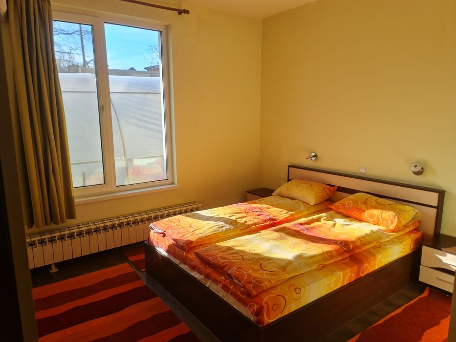 Давам под наем къща за гости, намираща се в село Горен Близнак