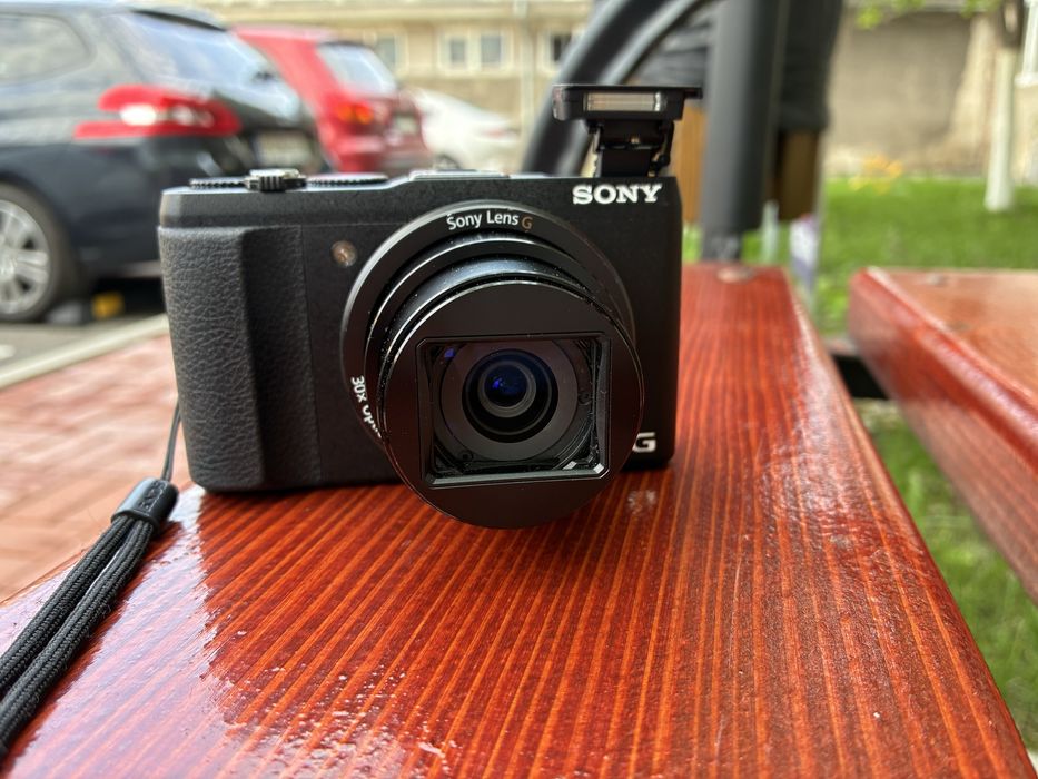 Aparat foto digital Sony Cyber-Shot DSC-HX60, 20 MP, Wi-Fi, Black, NFC