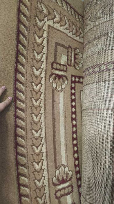 Ковер 2,5м х 5м коричневого цвета