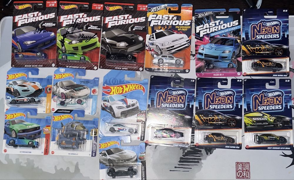 Hotwheels машинки