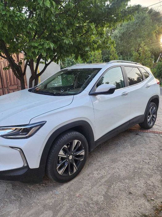 Chevrolet Tracker  2 Primier +2  2025 yil
