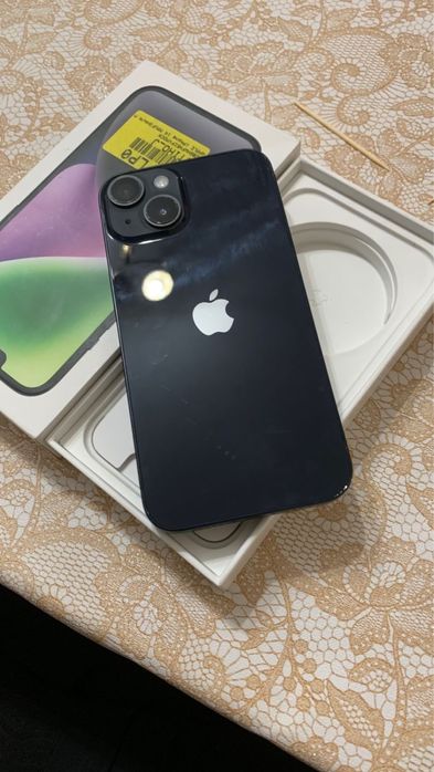 Продам Айфон 14 (Iphone 14)
