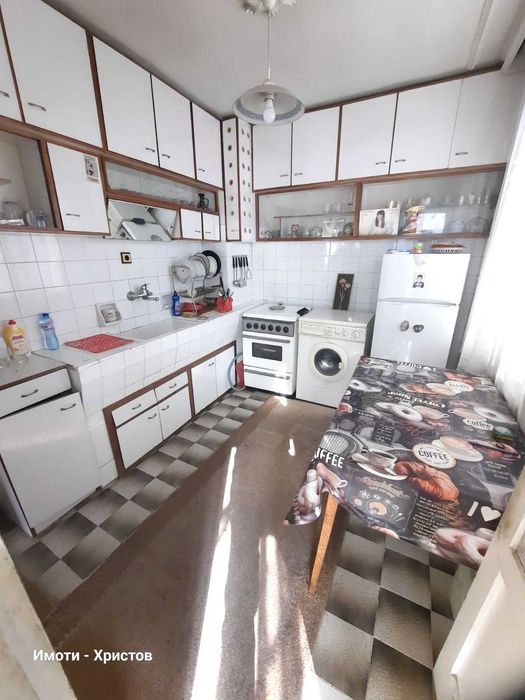 Продава се Многостаен апартамент в Шумен, Пожарната - 147 кв.м за 625 €/кв.м - Снимка #9