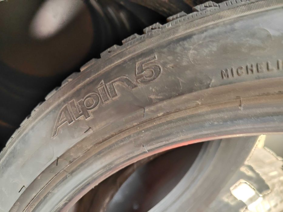 4бр.зимни гуми 195/55/20 Michelin
