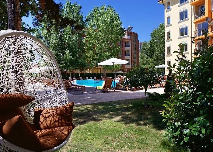 Продава се Едностаен апартамент в к.к. Слънчев бряг - 29 кв.м за 1276 €/кв.м - Снимка #13