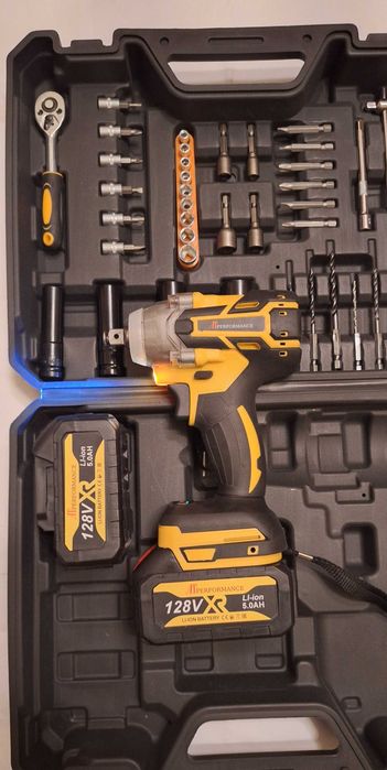 Pistol impact cu trusa biti tubulare service vulcanizare self NOU