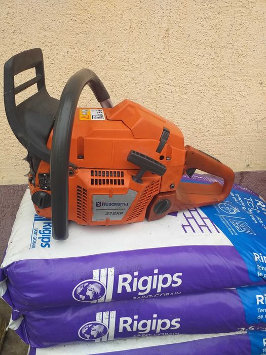 Husqvarna 372 xp de vânzare