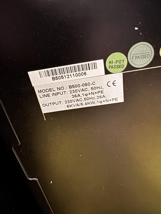 UPS - сървърен 6KVA/5400w със отделен батериен блок