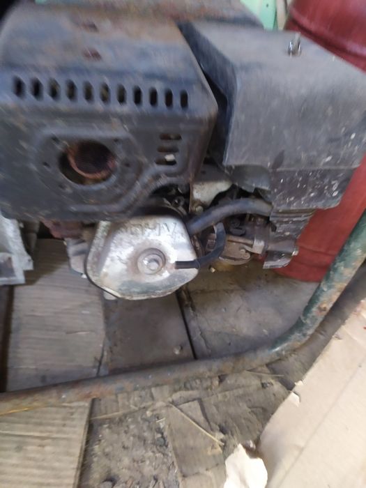 Продам мотопомпу б/у